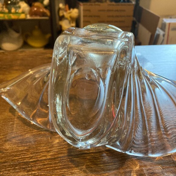 Clear glass swan bowl - Picture 4 of 5